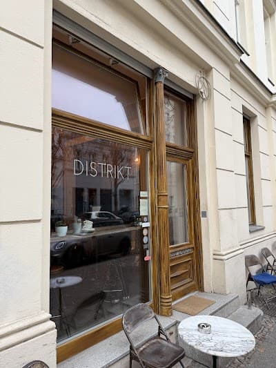 Interior of Distrikt coffee in Berlin