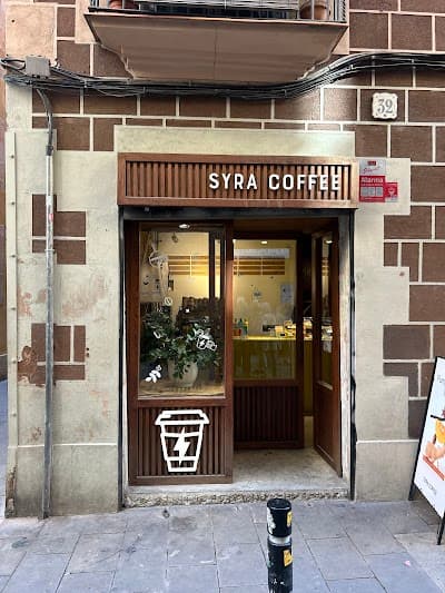 Syra Coffee - Born atmosphere