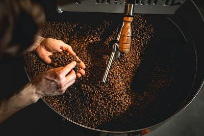 Good Life Coffee Roasters atmosphere