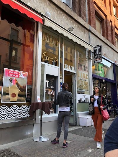 Amadeus Coffee & Shop coffee
