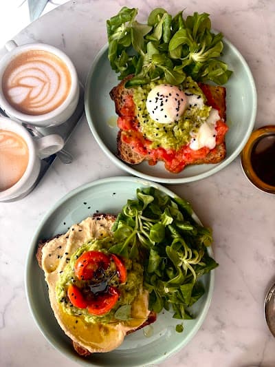 Plántate: Better Coffee & Brunch coffee