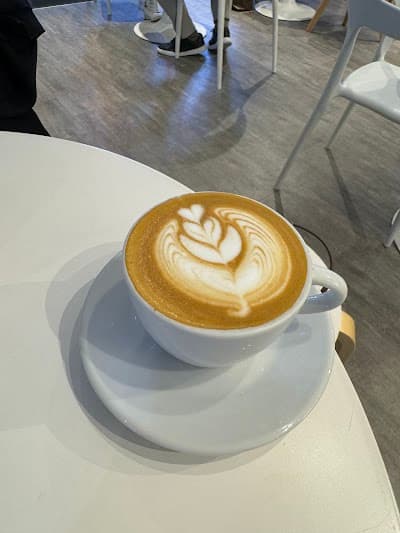 Upshot Specialty Coffee atmosphere