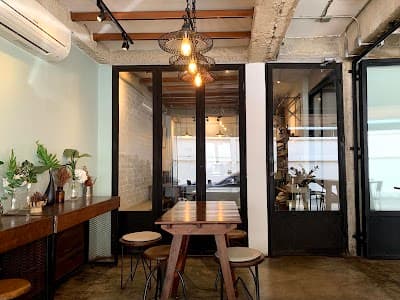Interior of One Ounce for Onion in Krung Thep Maha Nakhon 10110
