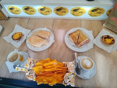 Café Tradicional atmosphere