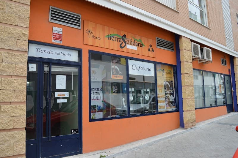 Tierra Solidaria Madrid atmosphere