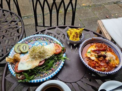 Le Petit Jardin coffee