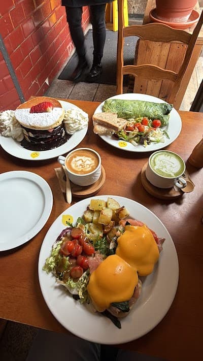 Billy Brunch atmosphere