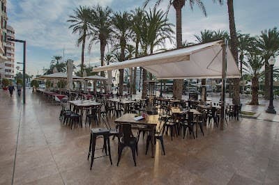 Interior of La Terraza del Gourmet in Alicante