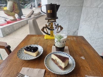 Gallery Drip Coffee coffee