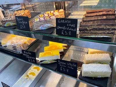 Leafy Delights Bakery&Café atmosphere