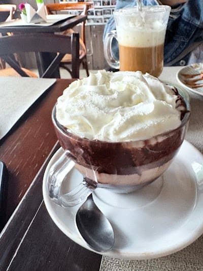 Cafe Mozaiko coffee