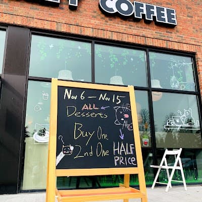 Interior of Z3 Specialty Coffee in ON K2L 2N2