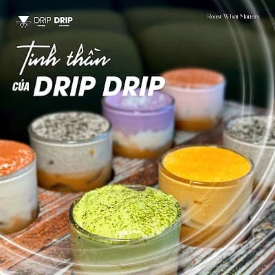 Drip Drip Coffee Roastery atmosphere