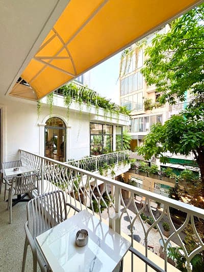 Interior of Drip Drip Coffee Roastery in Hồ Chí Minh