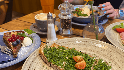 Melangerie - Caffeterie & Bistro coffee