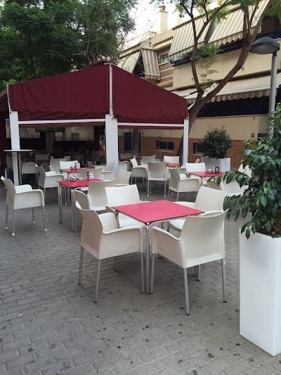 Interior of Cafetería Coliseum in Murcia