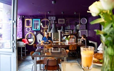 Interior of Next Door Cafe in København