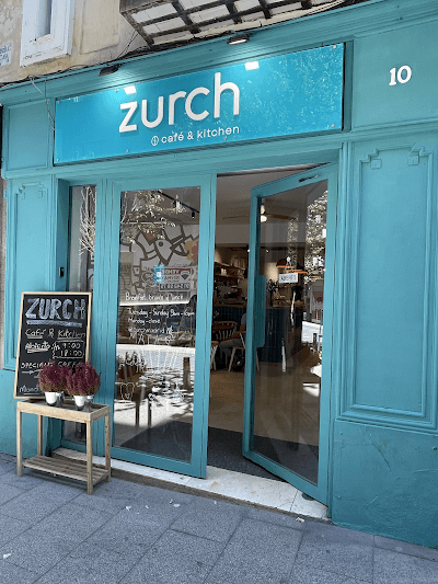 Interior of Zurch Madrid café & kitchen | Breakfast - Brunch - Lunch in Madrid