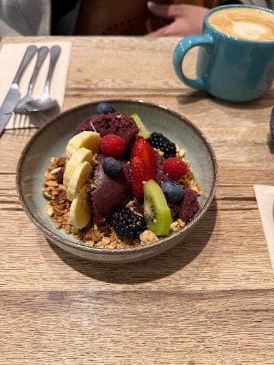 Zurch Madrid café & kitchen | Breakfast - Brunch - Lunch atmosphere