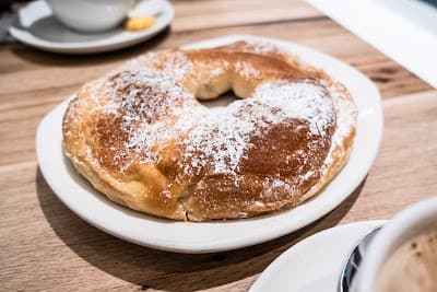 Pastelería La Mallorquina - Velázquez coffee