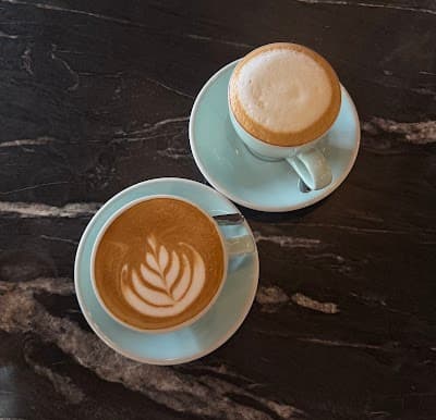 Crema & Cream Cafe Bistro + Coffee Lab atmosphere