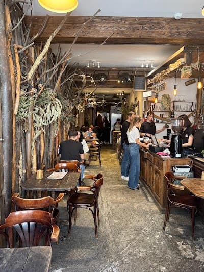 Floresta cafe by Hungry biker coffee