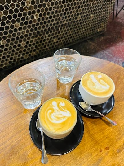 Bandit Specialty Coffee atmosphere