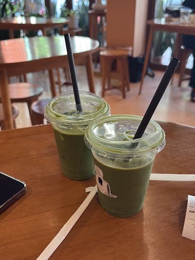 Piccolo Backyard Picoroaster - Phra Nakhon Spin Off Cafe Vintage Coffee Idea atmosphere
