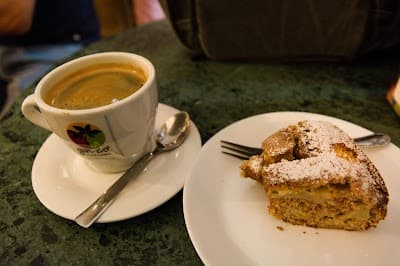 Giornali Con Caffè coffee