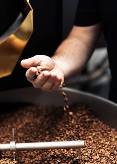 Interior of Full Circle Roasters in D08 X292