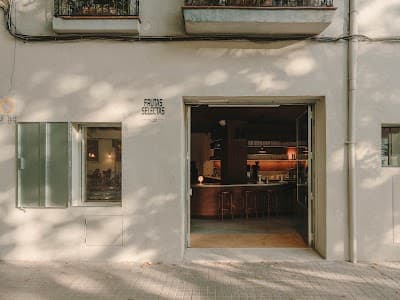 Interior of Nomad Frutas Selectas in Barcelona