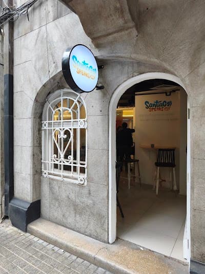 Santiago Speaks Café | Cafeteria de especialidad| Culture exchange atmosphere