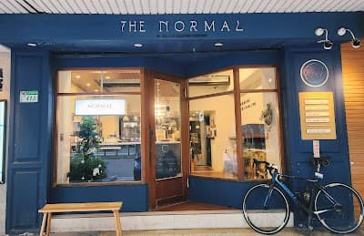 Interior of NORMAL COFFEE 仁愛店 in Taipei City