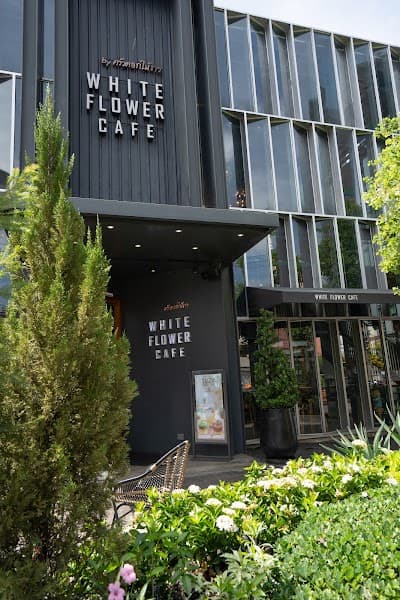 Interior of White Flower Cafe in Krung Thep Maha Nakhon 10330