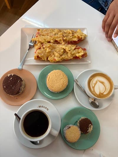 Specialty Coffee MAYAN ☕🥐 atmosphere