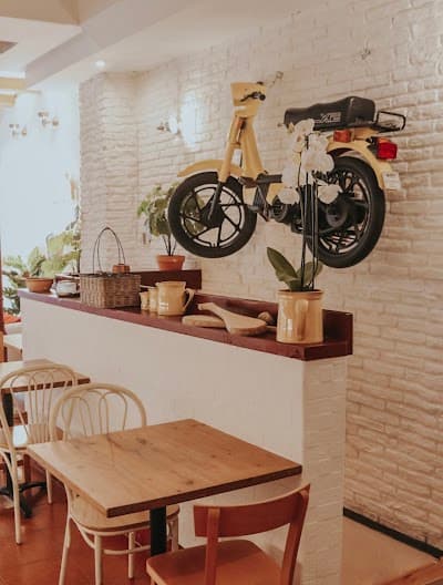 Interior of Billy Brunch in Madrid