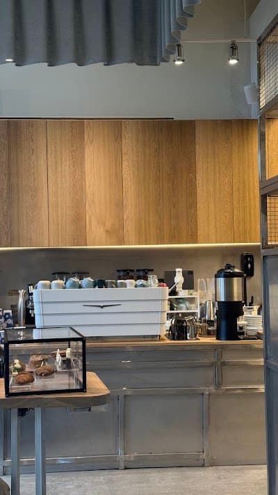 Sought and Found Coffee (Beltline) atmosphere