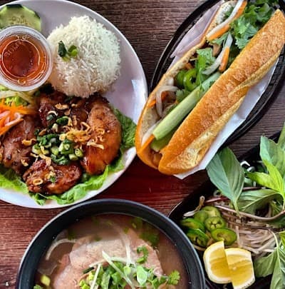 Green Bakery & Cafe coffee