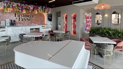 Interior of Brunch & Brew in Pue.
