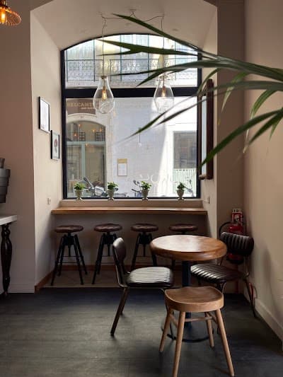 Interior of Simpli Coffee Chiado in -410 Lisboa