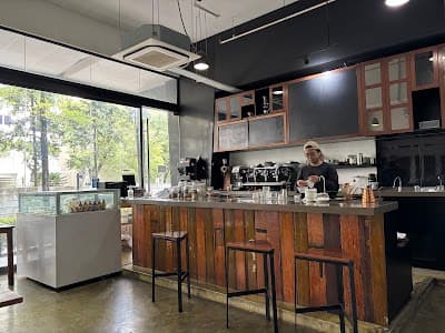 Artisan Roast Coffee Sentul atmosphere