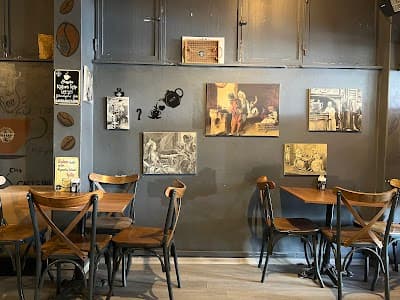 Interior of Roastery House Coffee in Fatih/İstanbul
