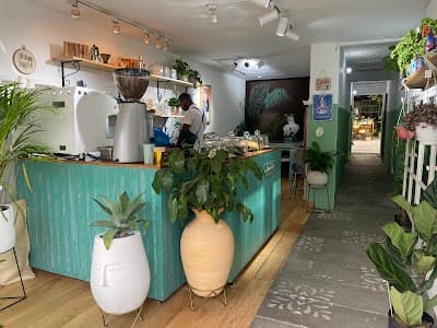 Bogota Coffee Roasters / Casa & Jardín atmosphere