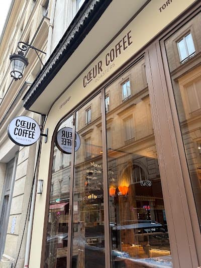 Interior of Coeur coffee Roasters in Paris