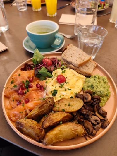 Café abel Coffee and Brunch atmosphere