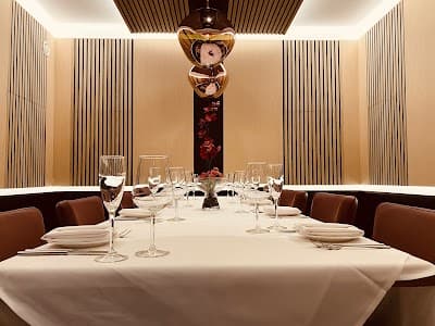Interior of Annapurna Nepalese Restaurant in London SW14 8QT