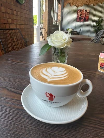 Amos Coffee atmosphere