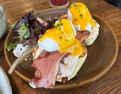 Garden Porto Café | Brunch Restaurant atmosphere