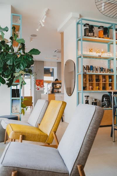 Coffeedesk Kawiarnia - Wilcza atmosphere