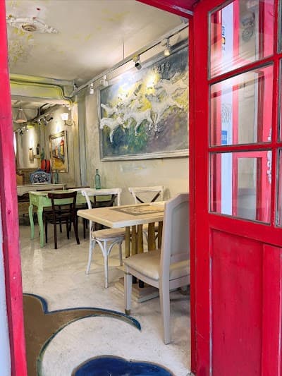 Interior of Melbourne Press Cafe in Taipei City